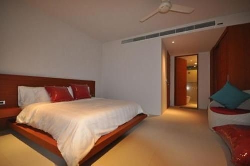 ป่าตอง บีช เฮาส์ (Patong Beach House)1