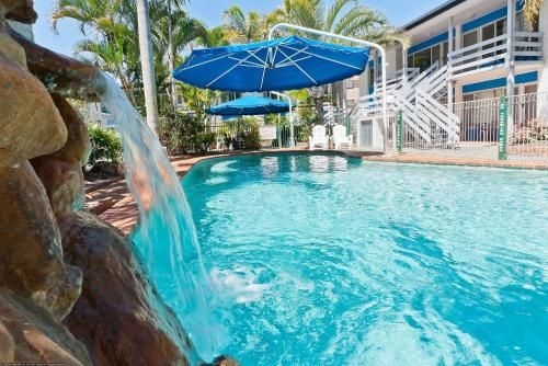 Silver Sands Apartments0
