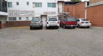 Hotel Plaza Aleman0