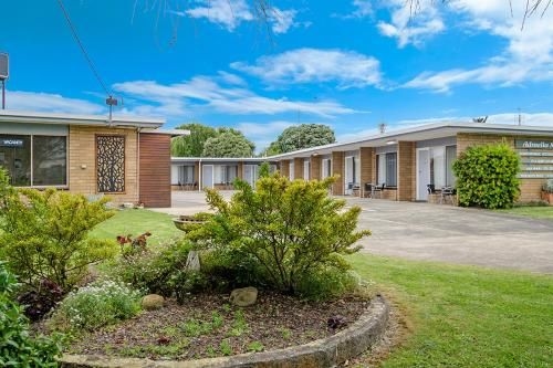 Admella Motel0