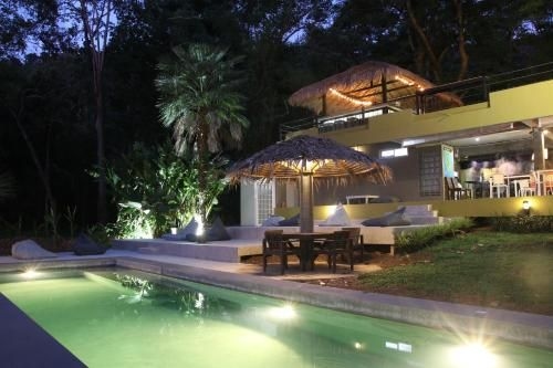 Lazy Republique Villa0