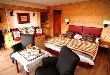 Le Chalet de Flore0