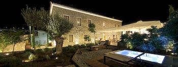 Mare Monte Luxury Suites0