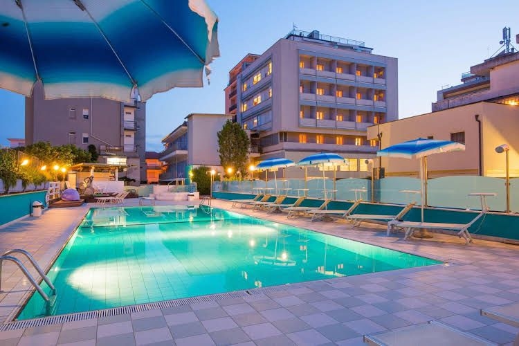 Hotel Ras0