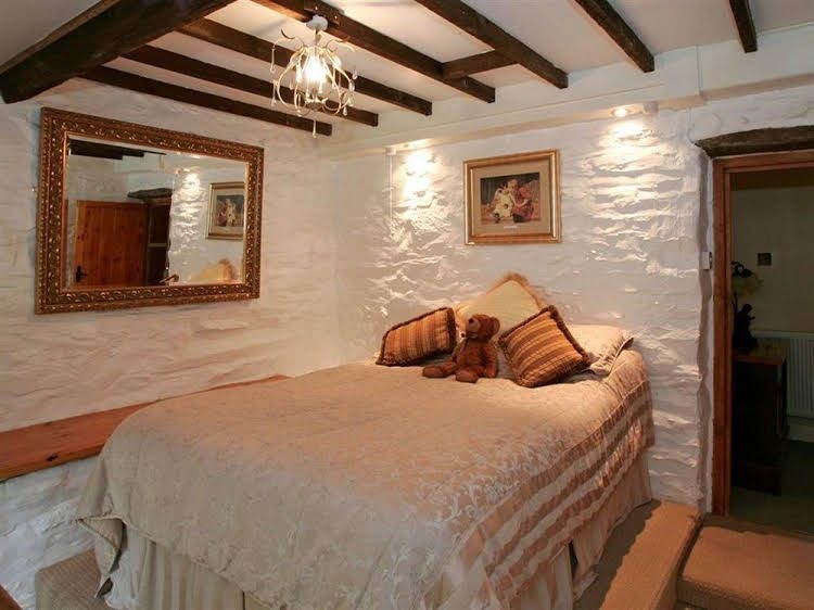 Betws Inn0