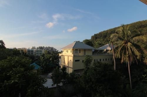Naka Resort0