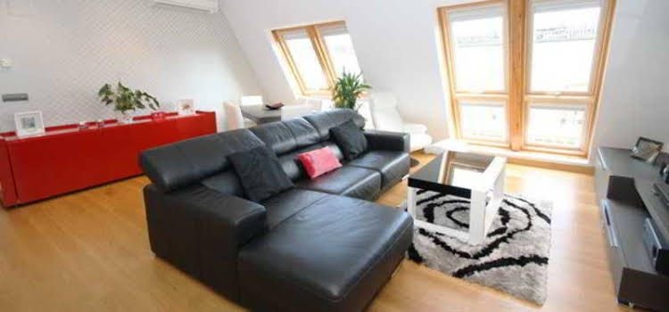 Apartamentos Easo0