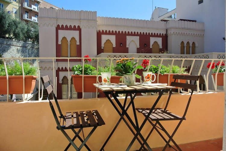 Pellicano Guest House0