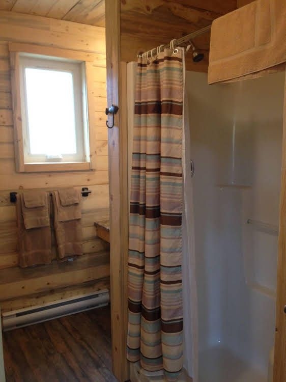 Glacier View Cabins & RV Park0