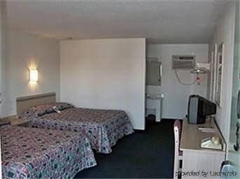 Motel 6 Wall - South Dakota0