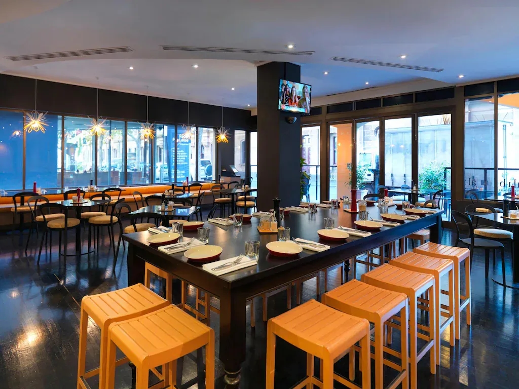 มันตรา ออน ลิตเติล เบิร์ก เมลเบิร์น (Mantra on Little Bourke Melbourne)3