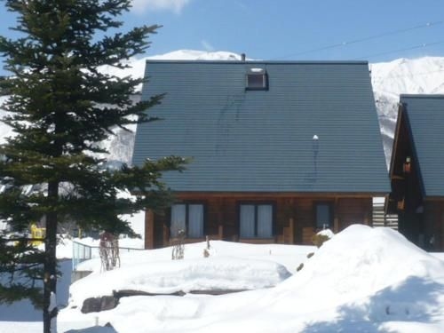 Hakuba Happo Log Chalets4
