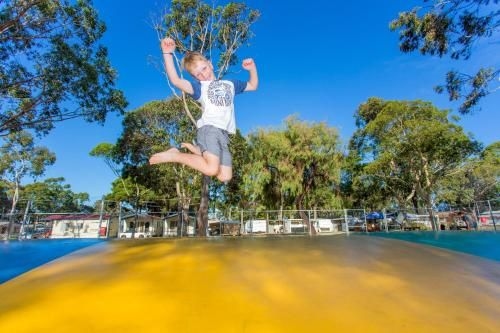 Ingenia Holidays Torquay Australia (Torquay Holiday Park)0
