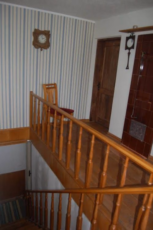 Kraavi Guest Hostel0