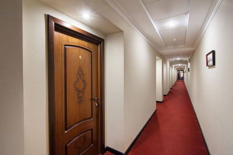 Express Hotel&Hostel0