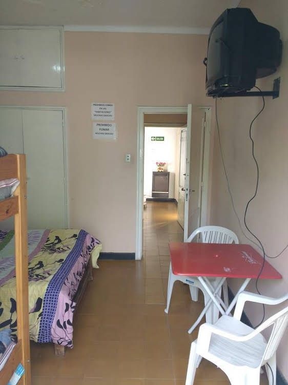 Hostel El Alto0