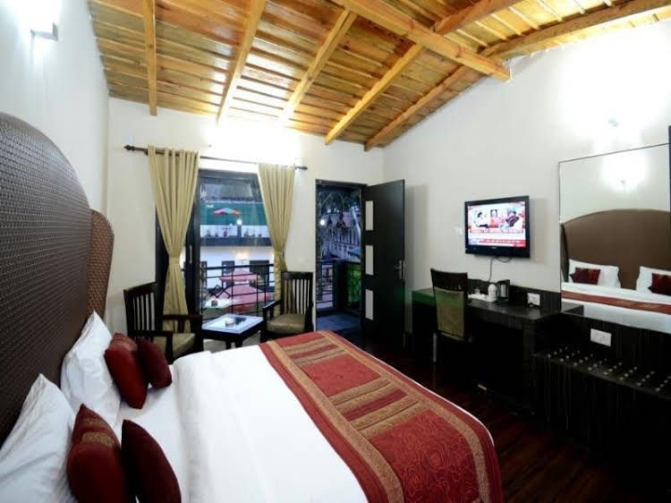 Relax Inn0