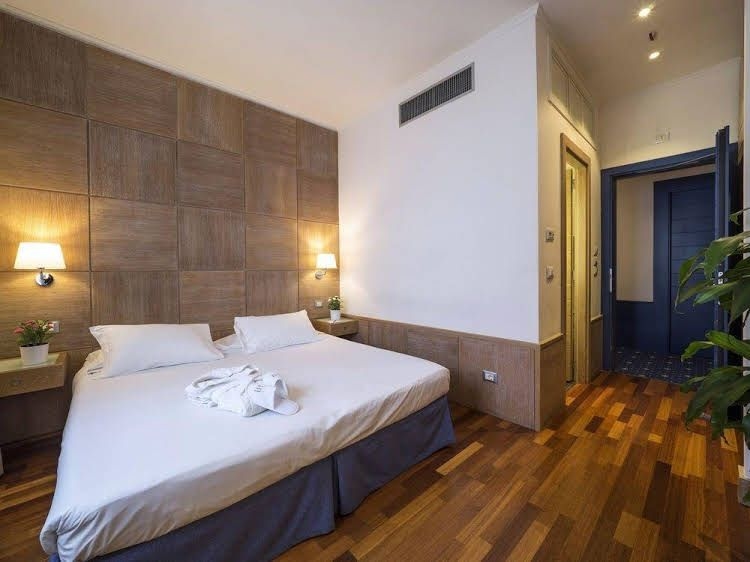 Hotel Firenze0