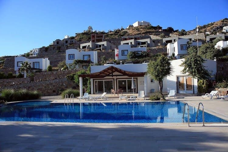 Ibak Sunny Houses0
