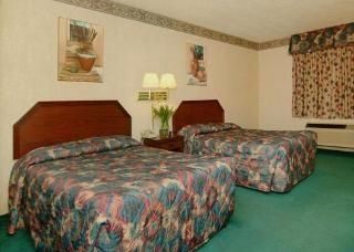 Econo Lodge1