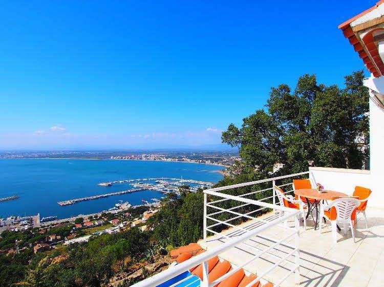 Holiday home Prudenci Bertrana 8 Roses0