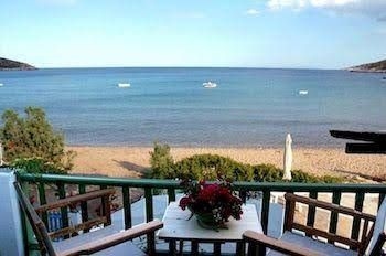 Villa Glaros0