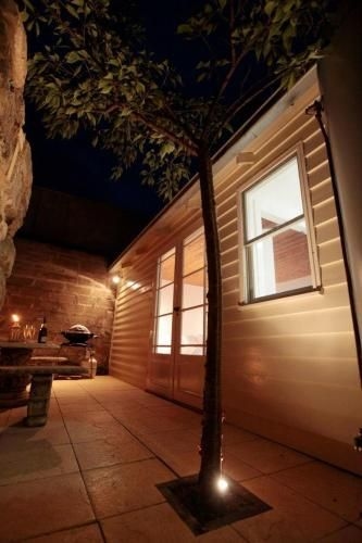 Apartment 353