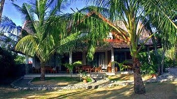 Dolphin House Resort Moalboal0