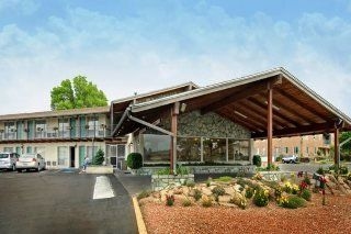 Americas Best Value Lamplighter Inn2