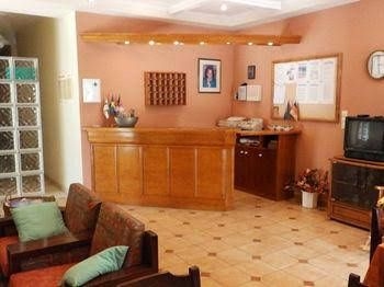 Alexandra Hotel0