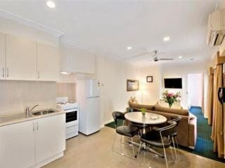 Best Western Melbourne's Princes Park Motor Inn3