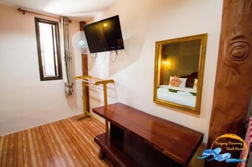 ในยาง ดีสคัพเวอร์รี่ บีช รีสอร์ท (Naiyang Discovery Beach Resort SHA)1