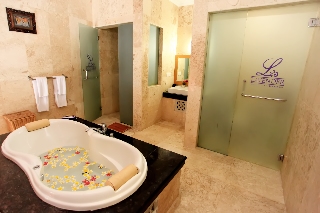 Lavender Villa and Spa4
