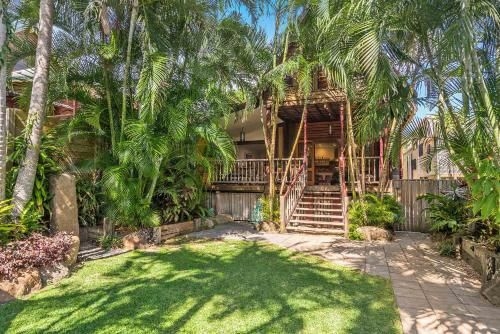 A PERFECT STAY - Longhouse (Longhouse)0