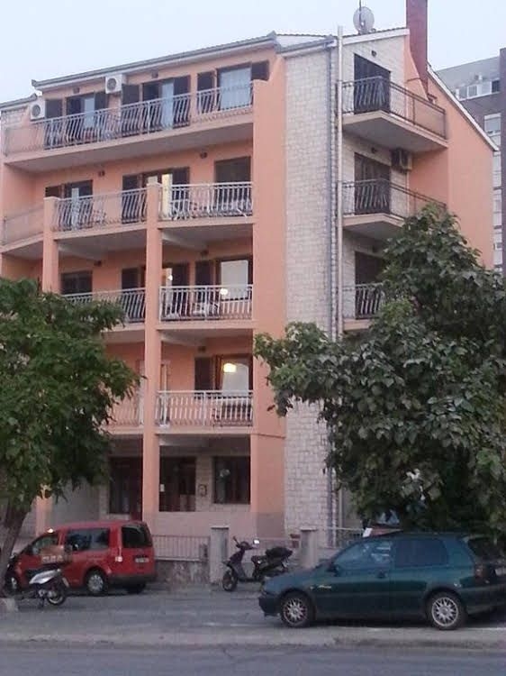 Apartments Milakovic0
