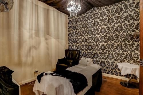 Luxe on Kensington3