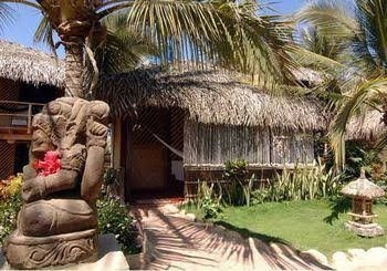 Kimbas Bungalows Mancora0