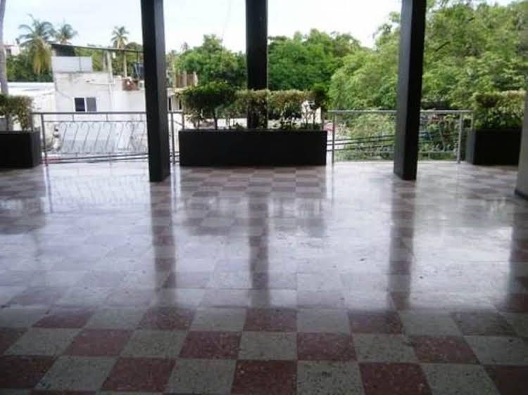 Hotel Sevillano0