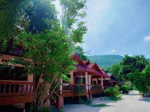 ซิลเวอร์ บีช บังกะโล (Silver Beach Bungalow)0