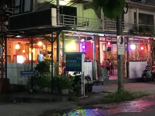 ซูเปอร์กรีน โฮเทล (Super Green Hotel)4