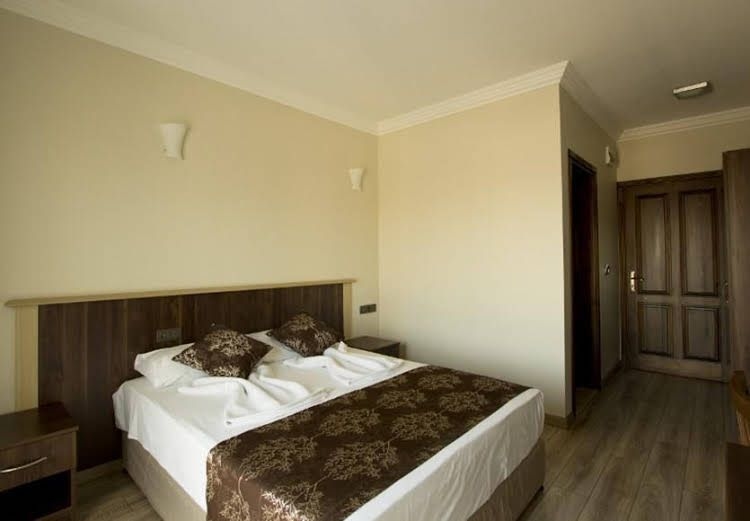 Elia Hotel0