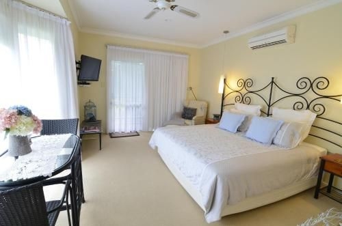 Rosevillehouse Bed & Breakfast4