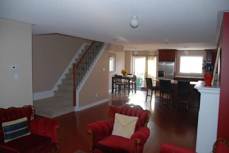 Downtown Whitby Furnished Homes0