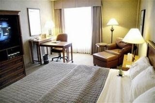 Holiday Inn Denver Cherry Creek2