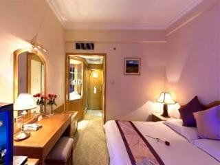 Kunming Green Land Hotel0