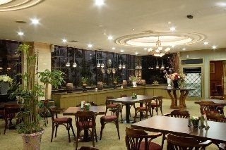 Victoria Hotel4