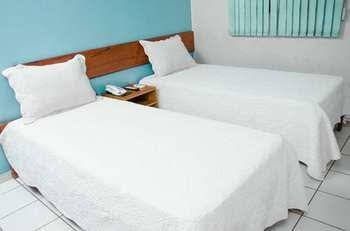 Serras Hotel0
