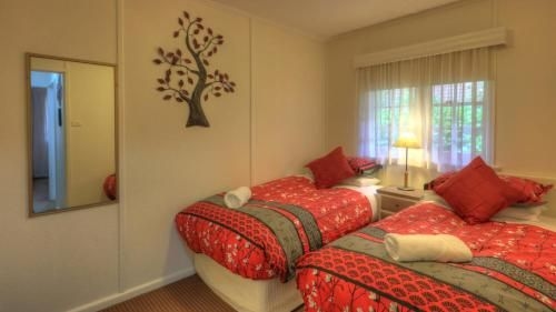 Chestnut Tree Holiday Units3