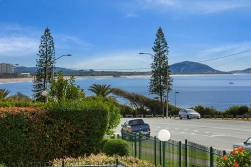 The Headlands Apartments1