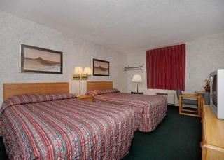Rodeway Inn North1